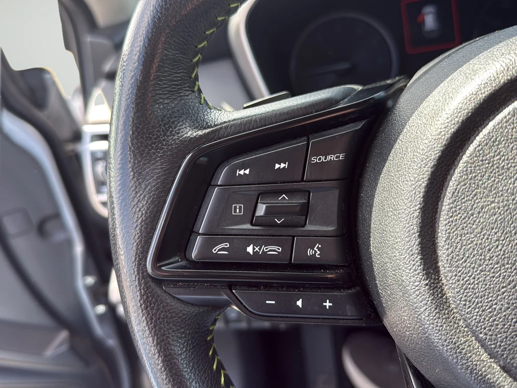 Used 2025 Silver Subaru Onyx Edition image 9