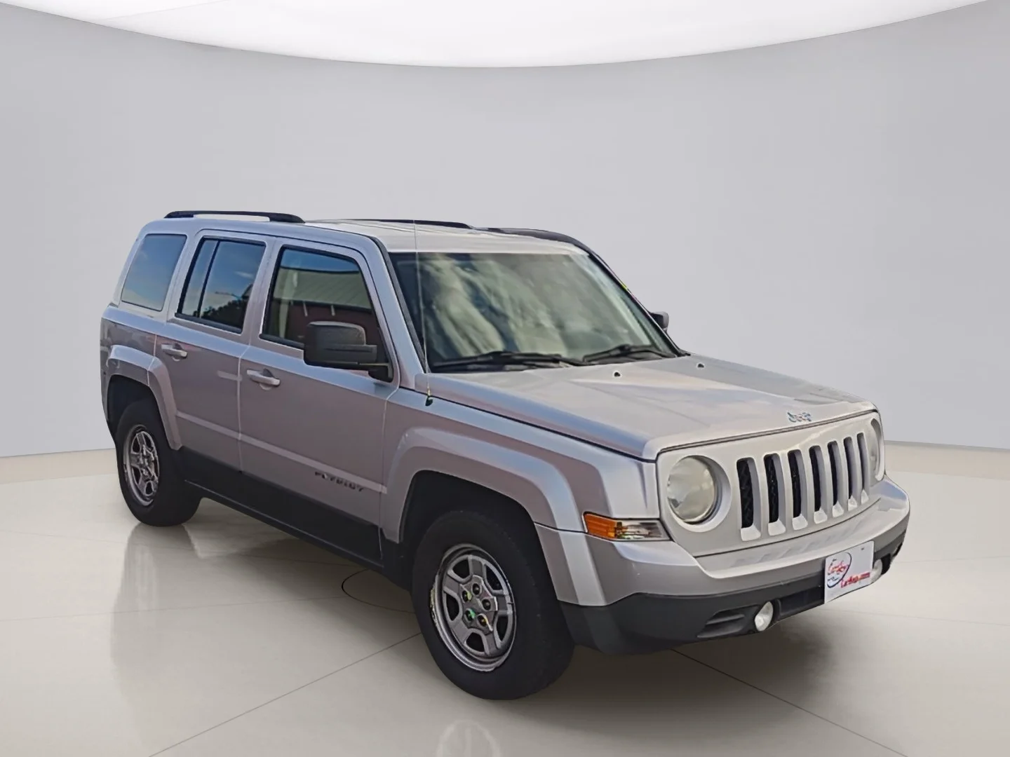 Used 2012 Silver Jeep PATRIOT image 7