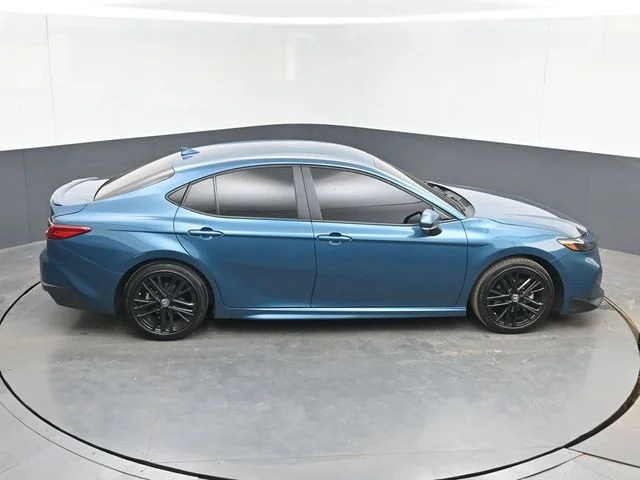 Used 2025 Ocean Toyota SE image 38