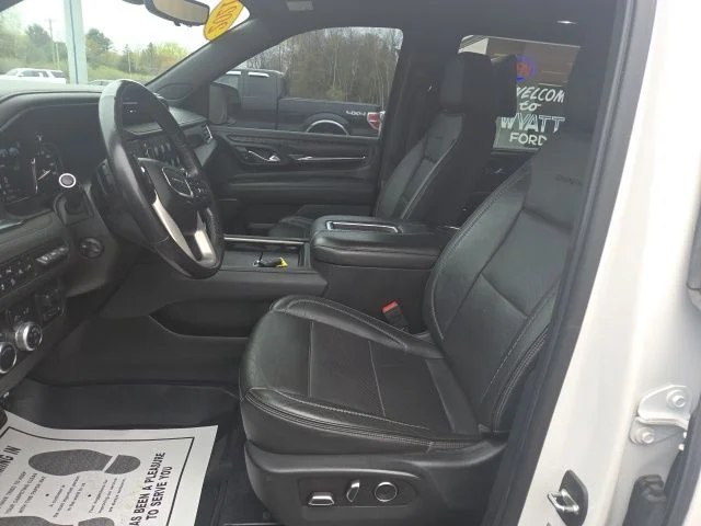 Used 2021 White Frost Tri-Coat GMC Denali image 19