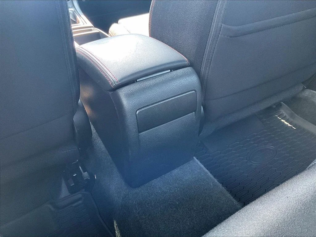 Used 2021 Silver Subaru Base image 34