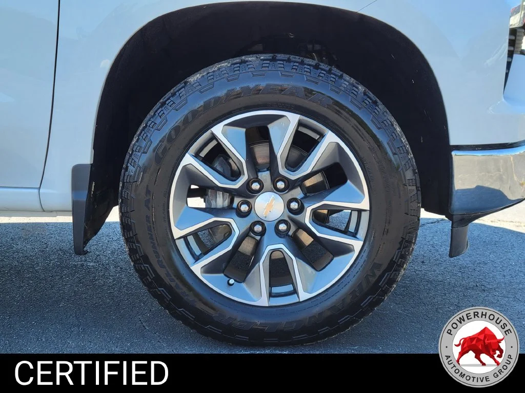 Certified Used 2025 White Chevrolet LT image 12
