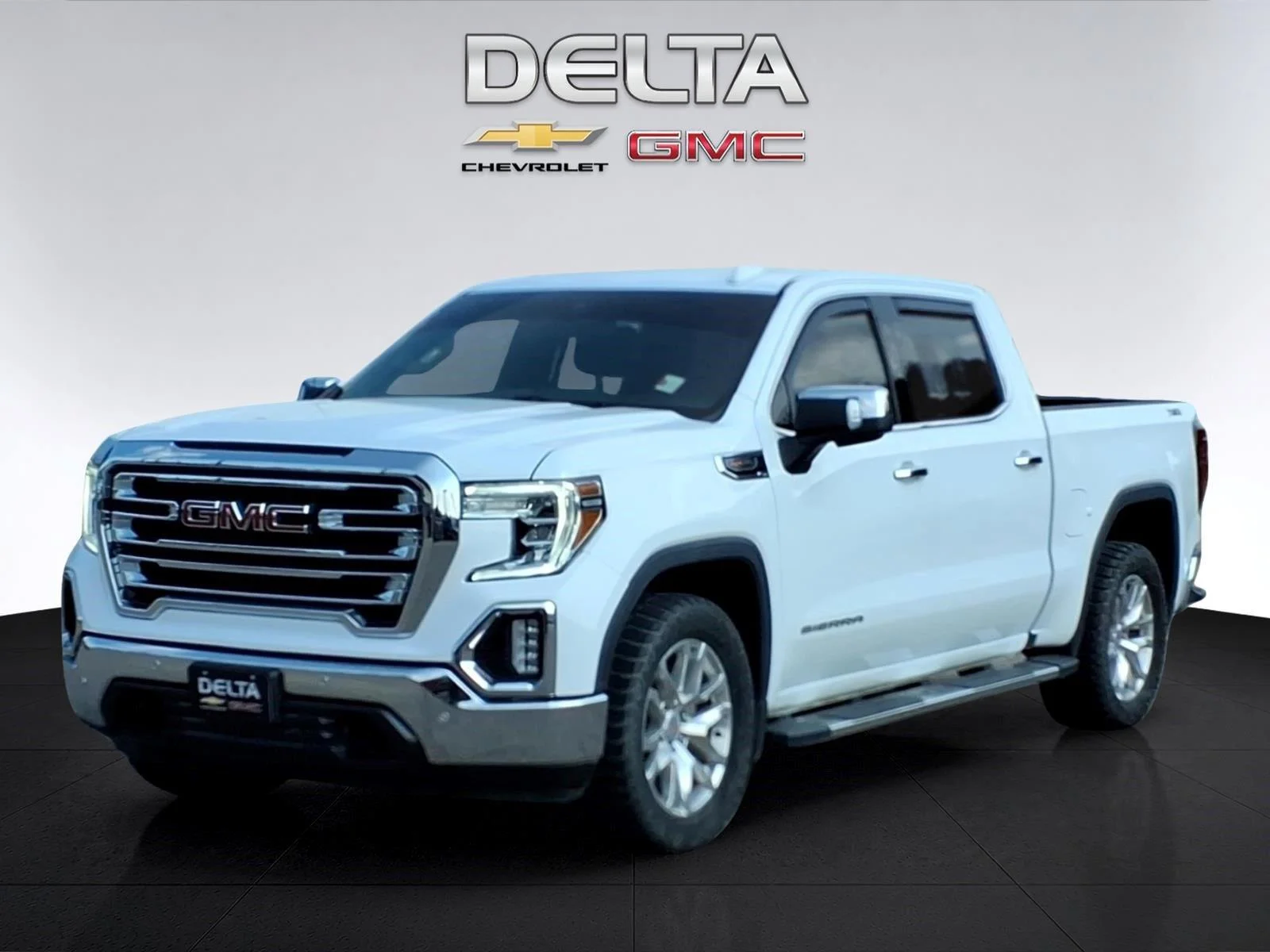 Used 2022 Summit White GMC SLT image 1