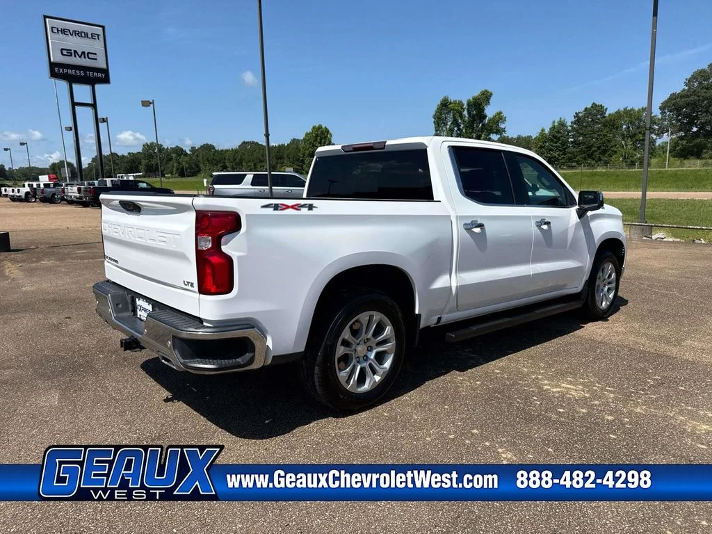 Used 2023 White Chevrolet LTZ image 16