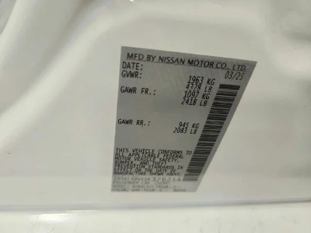 Used 2025 White Nissan 2.5 SV image 24