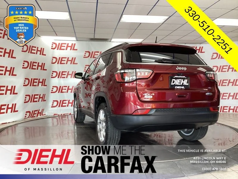 Used 2022 Red Jeep Latitude Lux image 7