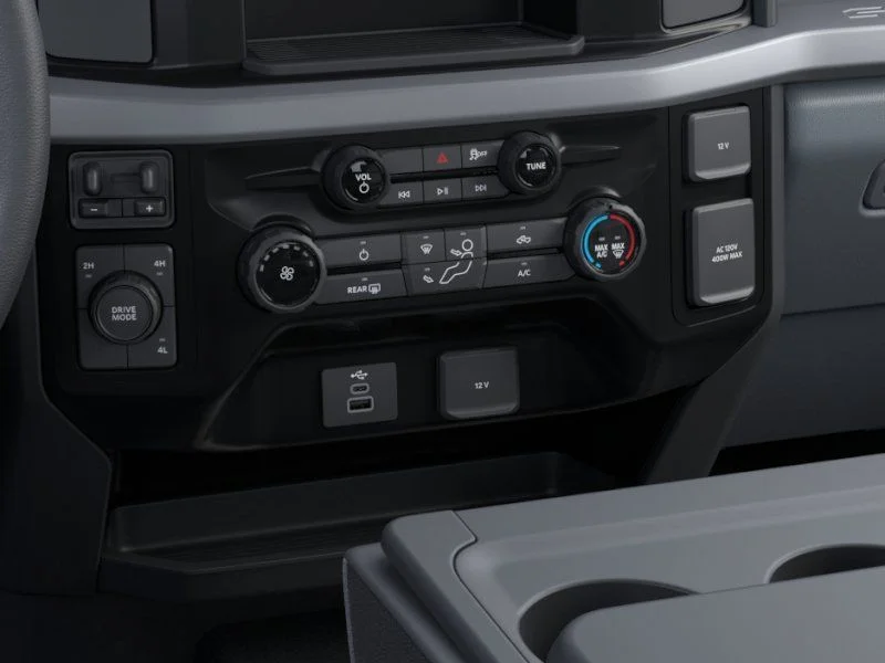 New 2026 White Ford XLT image 15
