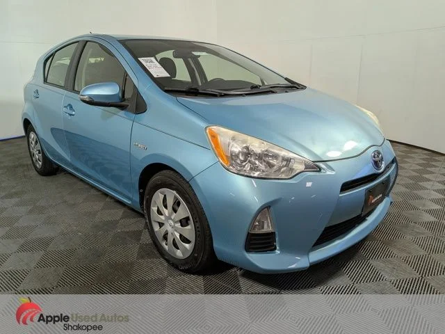 Used 2014  Toyota Two image 43