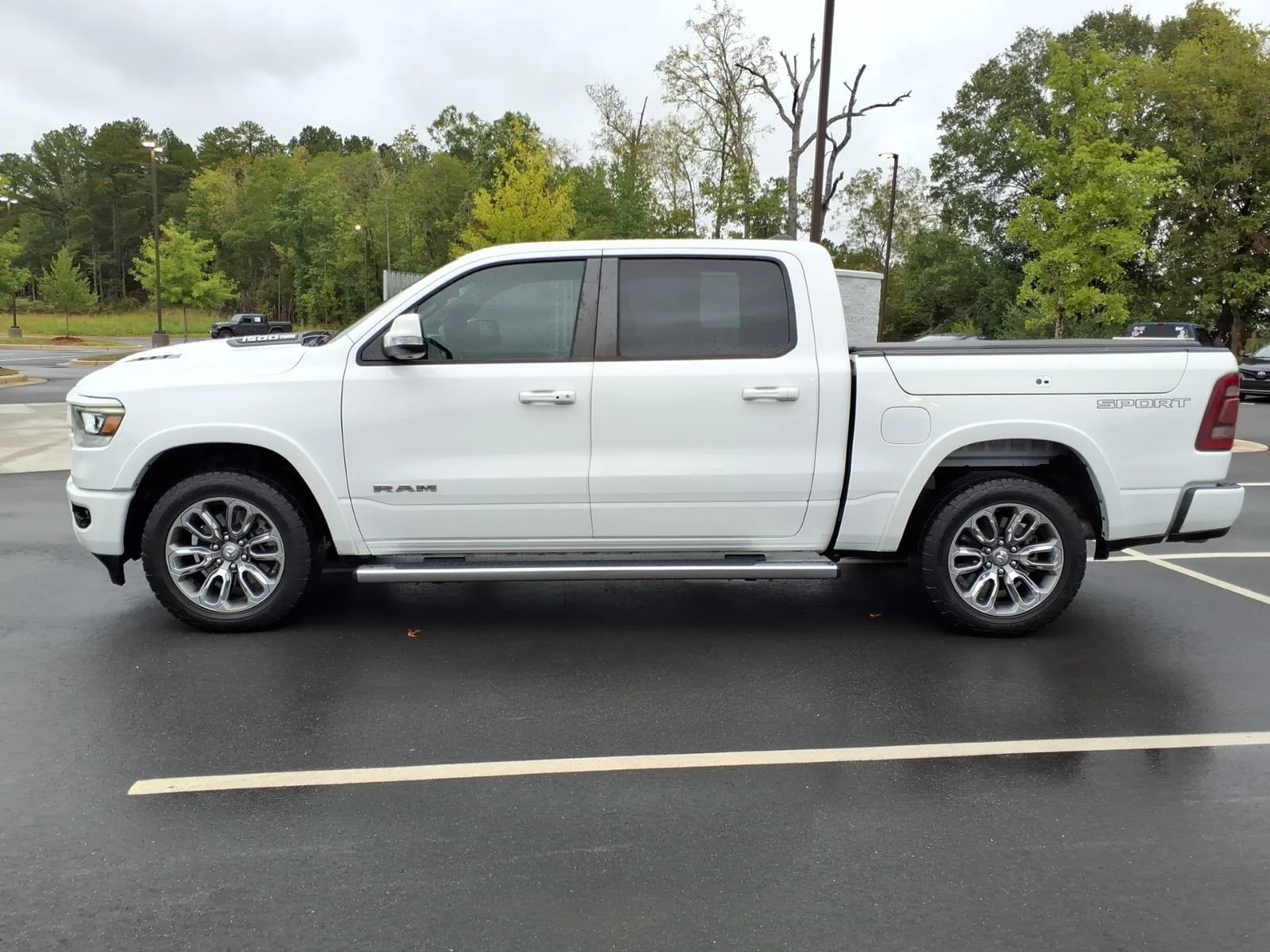 Used 2020 Bright White Clearcoat Ram Laramie image 3