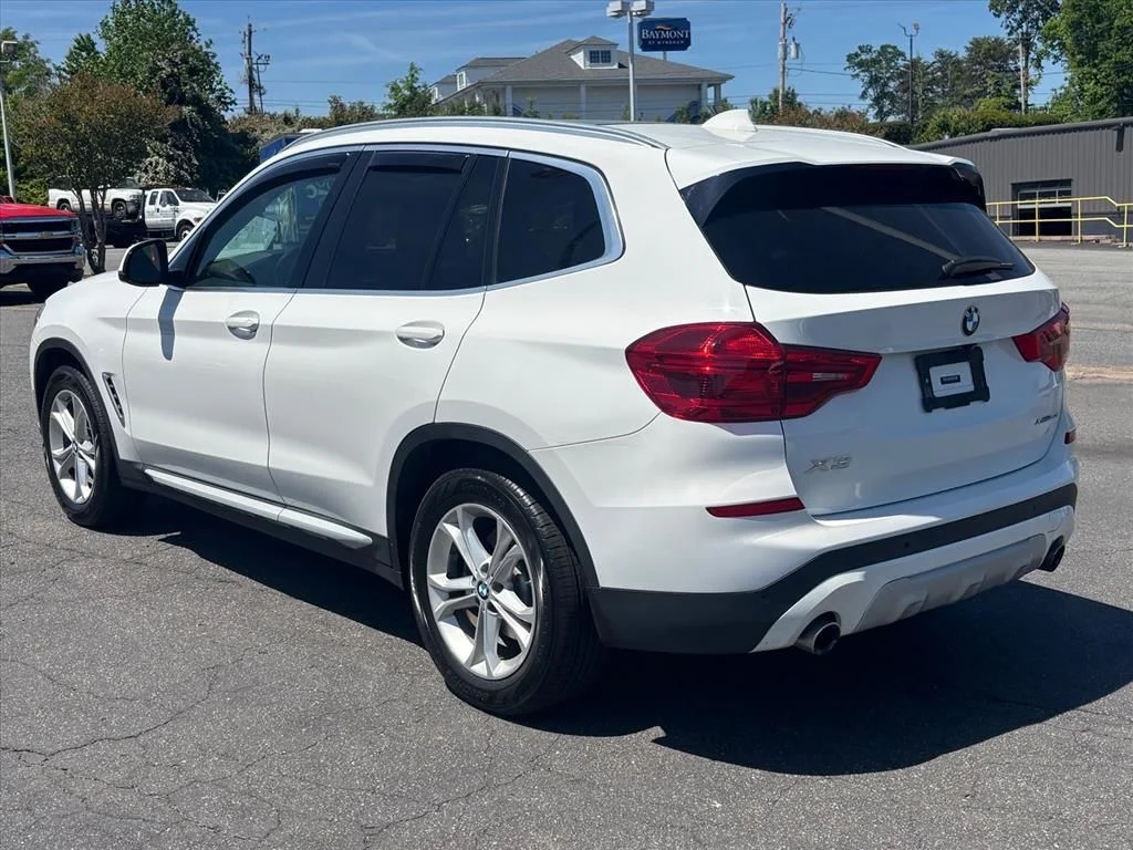 Used 2019 White BMW xDrive30i image 24