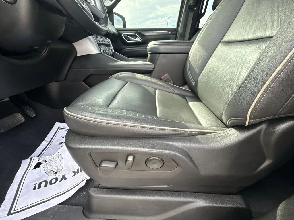 Certified Used 2023 Silver GMC SLT image 12