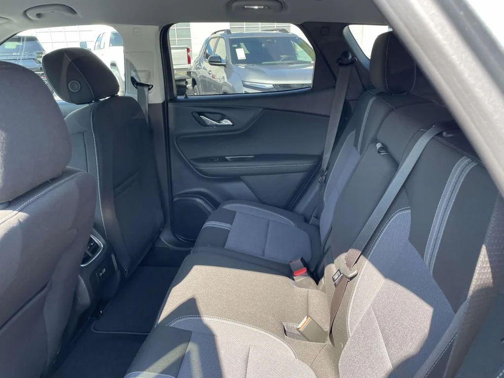 New 2026 Sterling Gray Metallic Chevrolet 2LT image 15