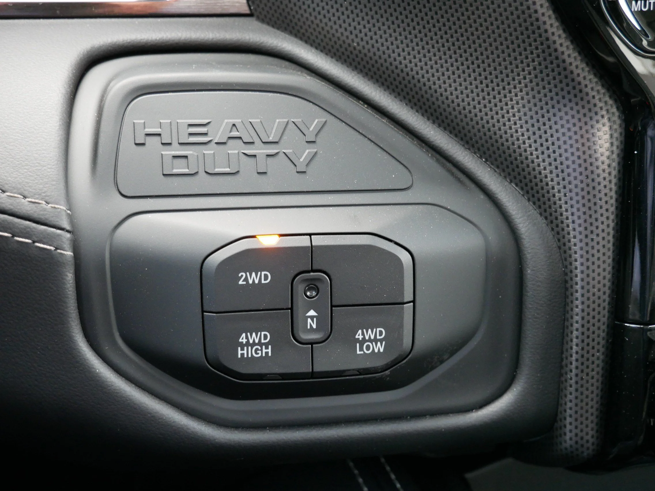 2026 RAM 2500 Limited - Photo 18