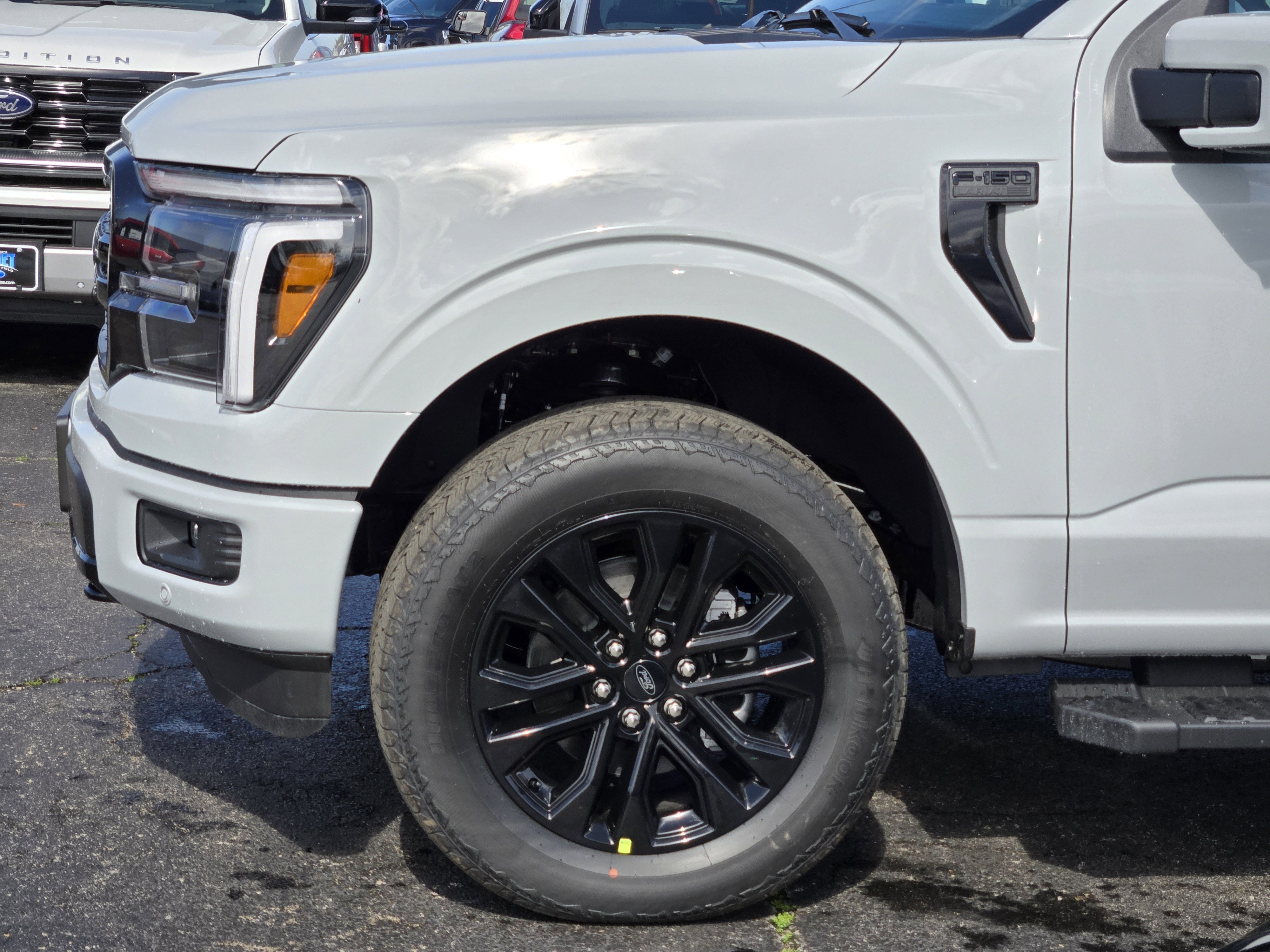 New 2026 Avalanche Ford Lariat image 6