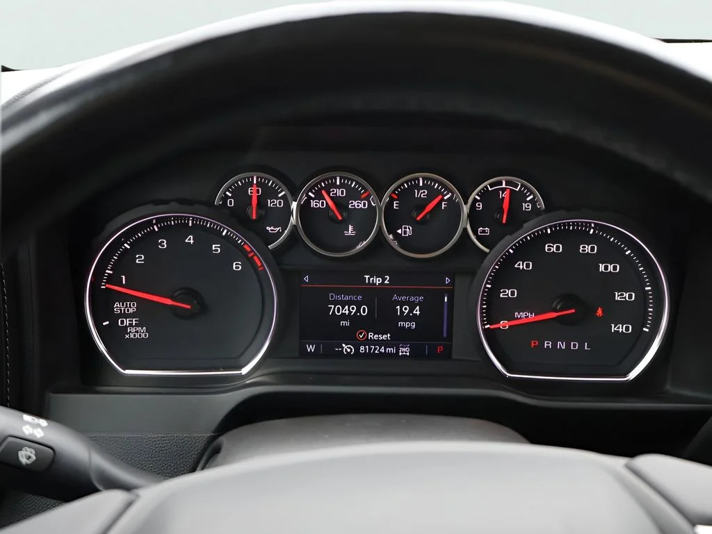 Used 2021 Silver Chevrolet LT Trail Boss image 30