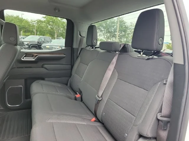 2023 Chevrolet Silverado 1500 LT - Photo 21