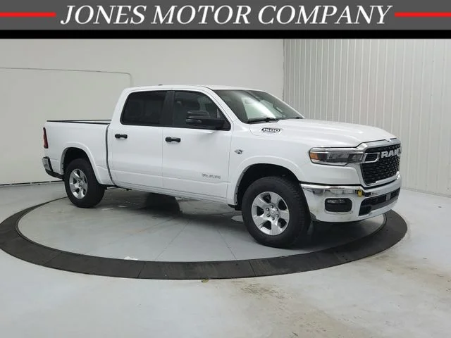 2026 RAM 1500 Big Horn/Lone Star 4x4 Crew Cab 5'7's photo