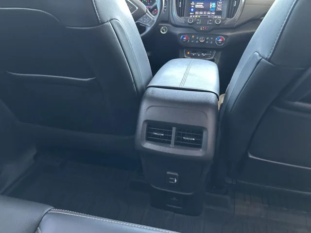 Certified Used 2022 White GMC AT4 image 24