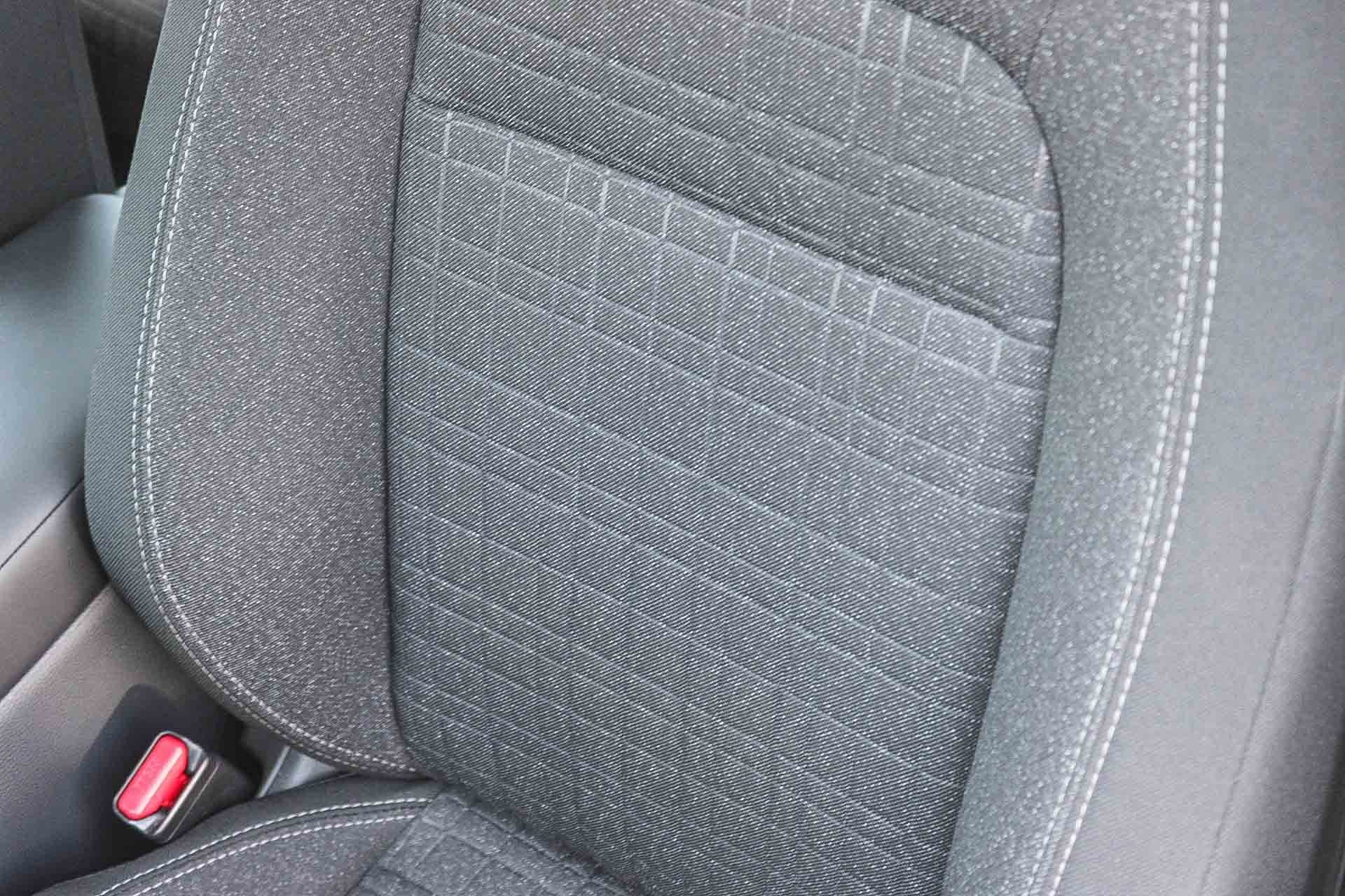 2025 Honda HR-V LX - Photo 22