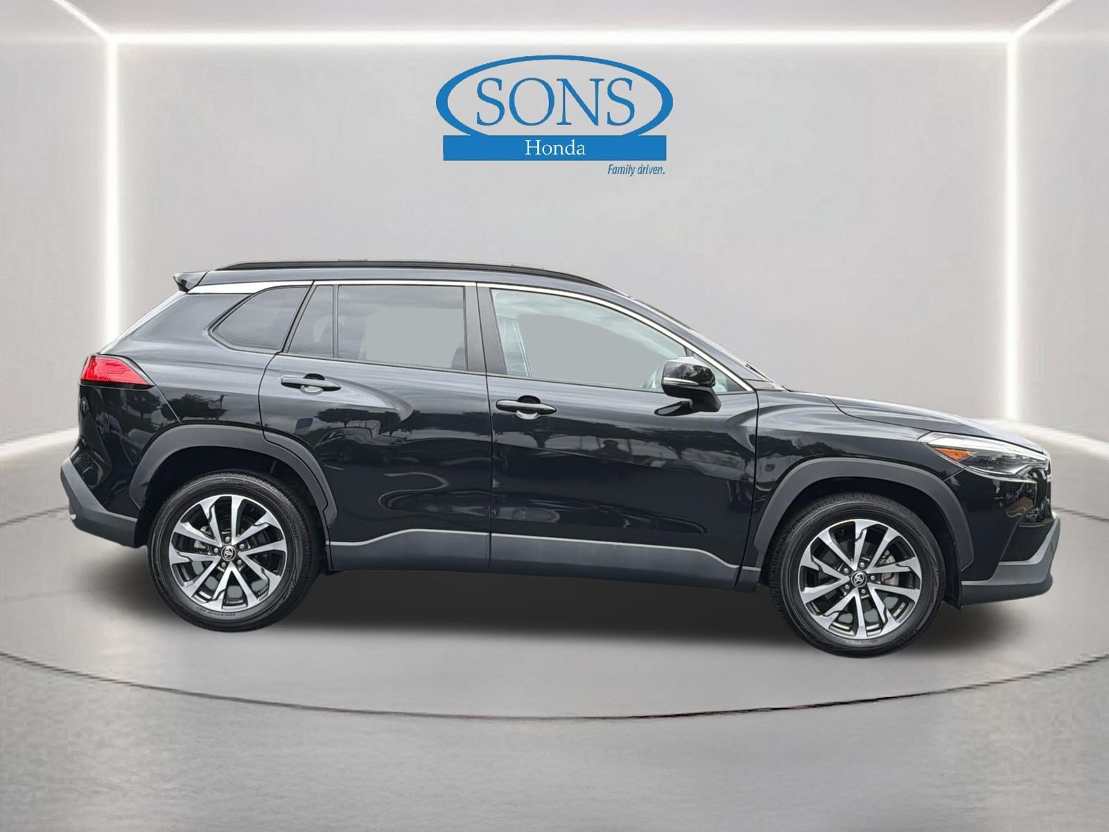 Used 2024 Jet Black Toyota XLE image 29