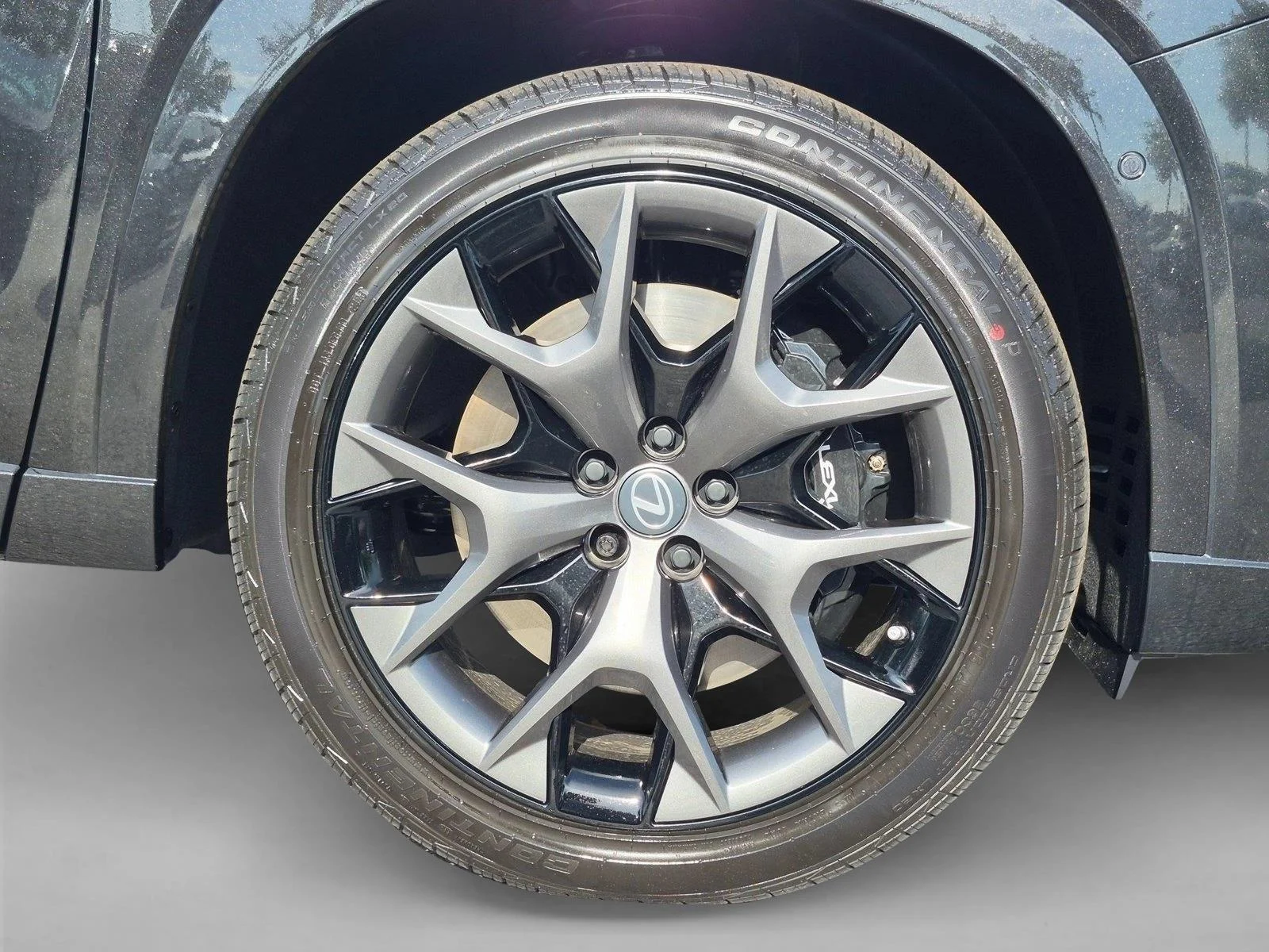 New 2026 Caviar Lexus TX 500h F SPORT PERFORMANCE PREMIUM AWD image 9