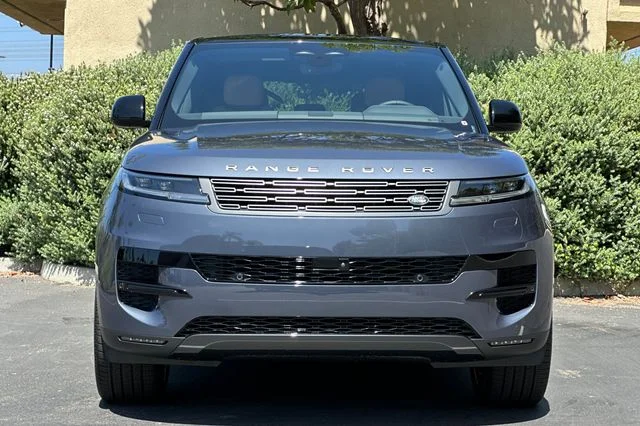 New 2026 Varesine Blue Land Rover SE image 8