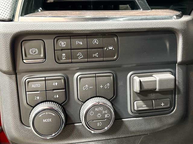 2025 Chevrolet Tahoe Premier - Photo 11