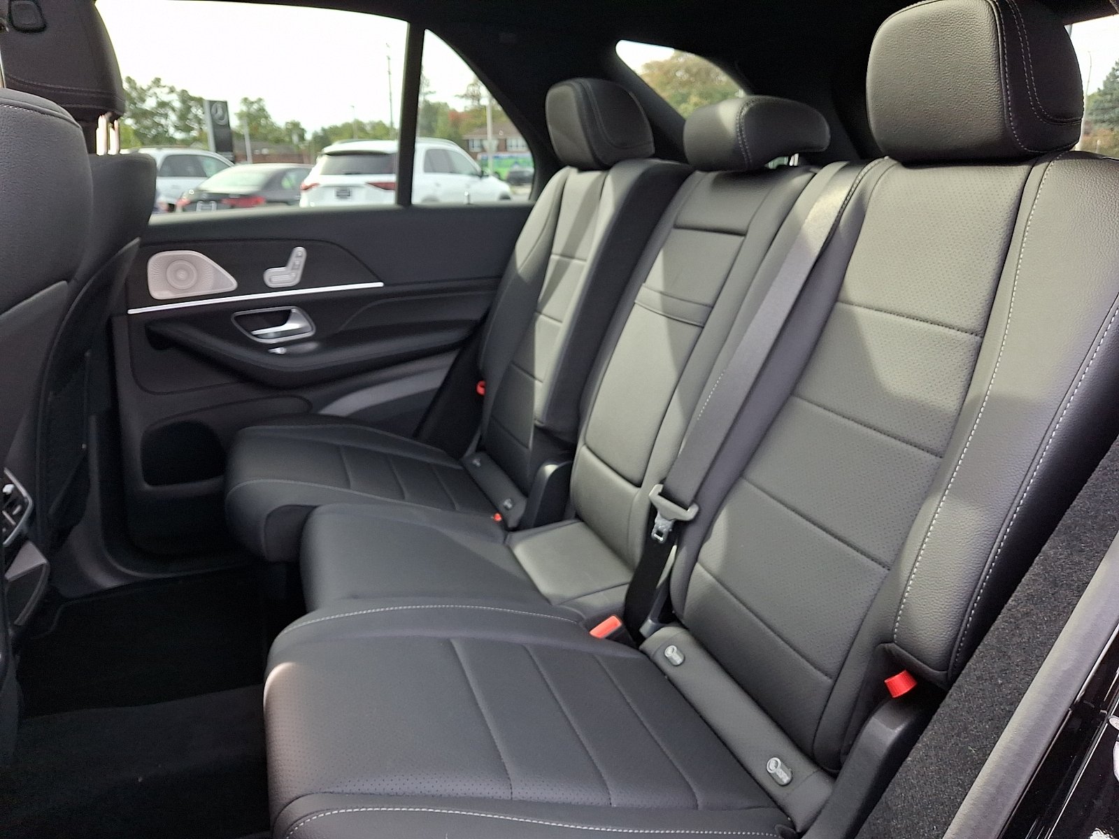 Used 2026 Obsidian Black Metallic - 197 Mercedes-Benz  image 10