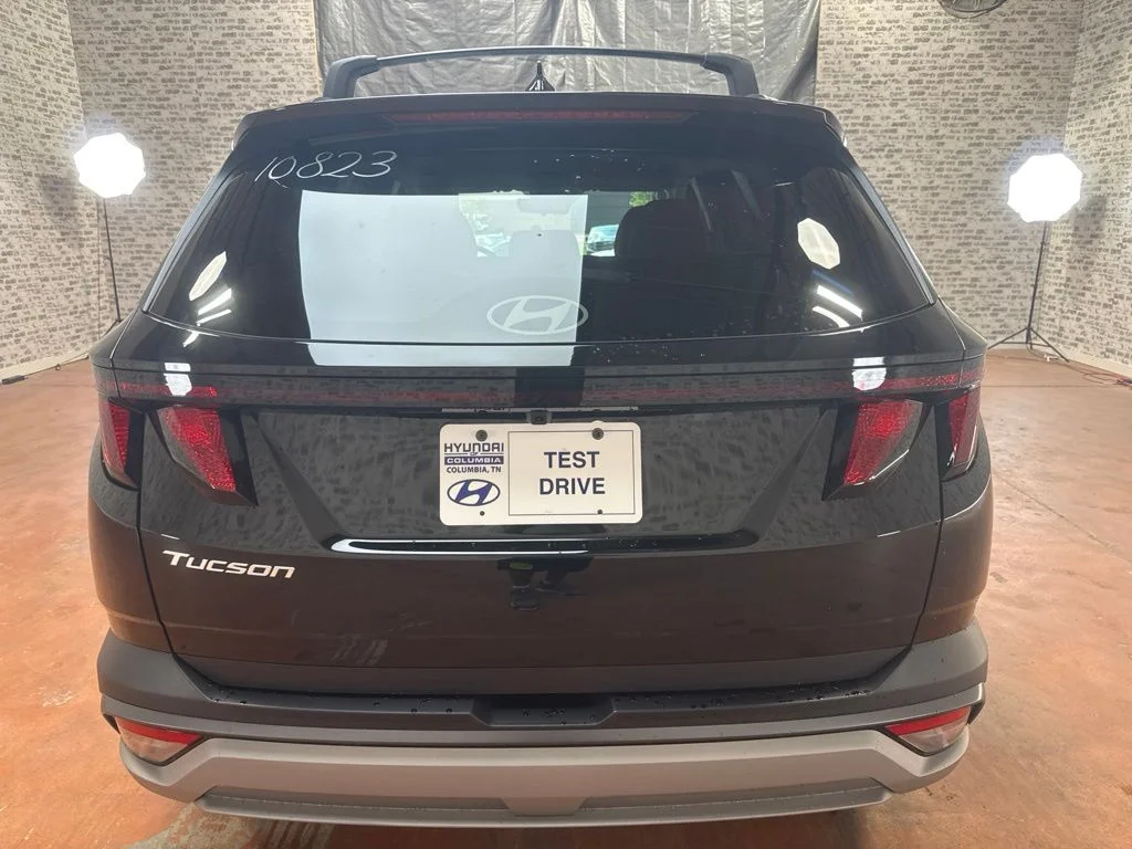 New 2026 Phantom Black Hyundai SEL Plus image 6