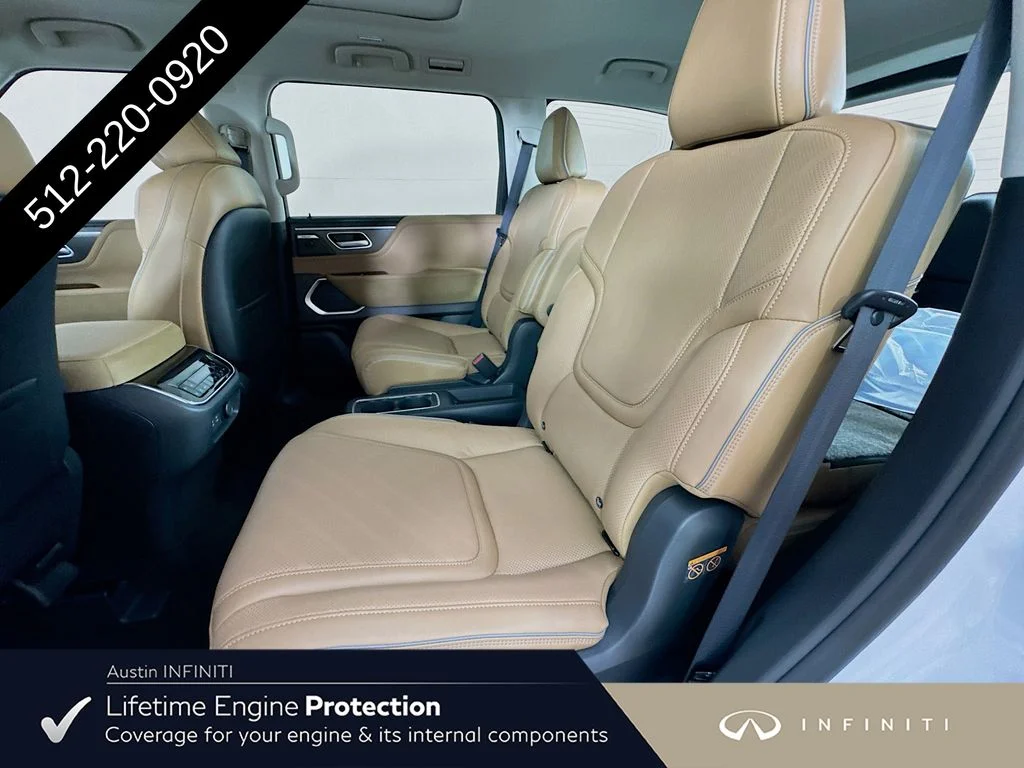 New 2027 White INFINITI LUXE image 32
