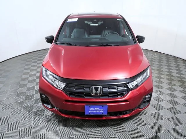 Used 2025  Honda Sport-L image 3