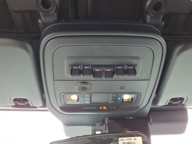 New 2026 Avalanche Gray Ford Big Bend image 25