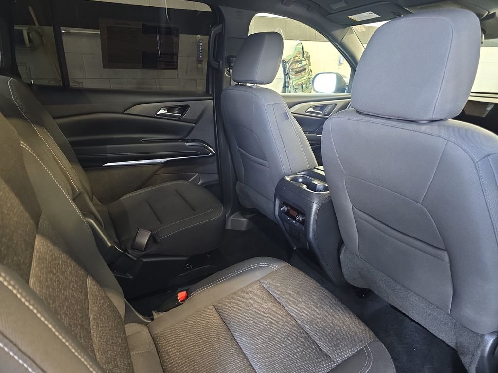 Used 2024 White Chevrolet LT image 11
