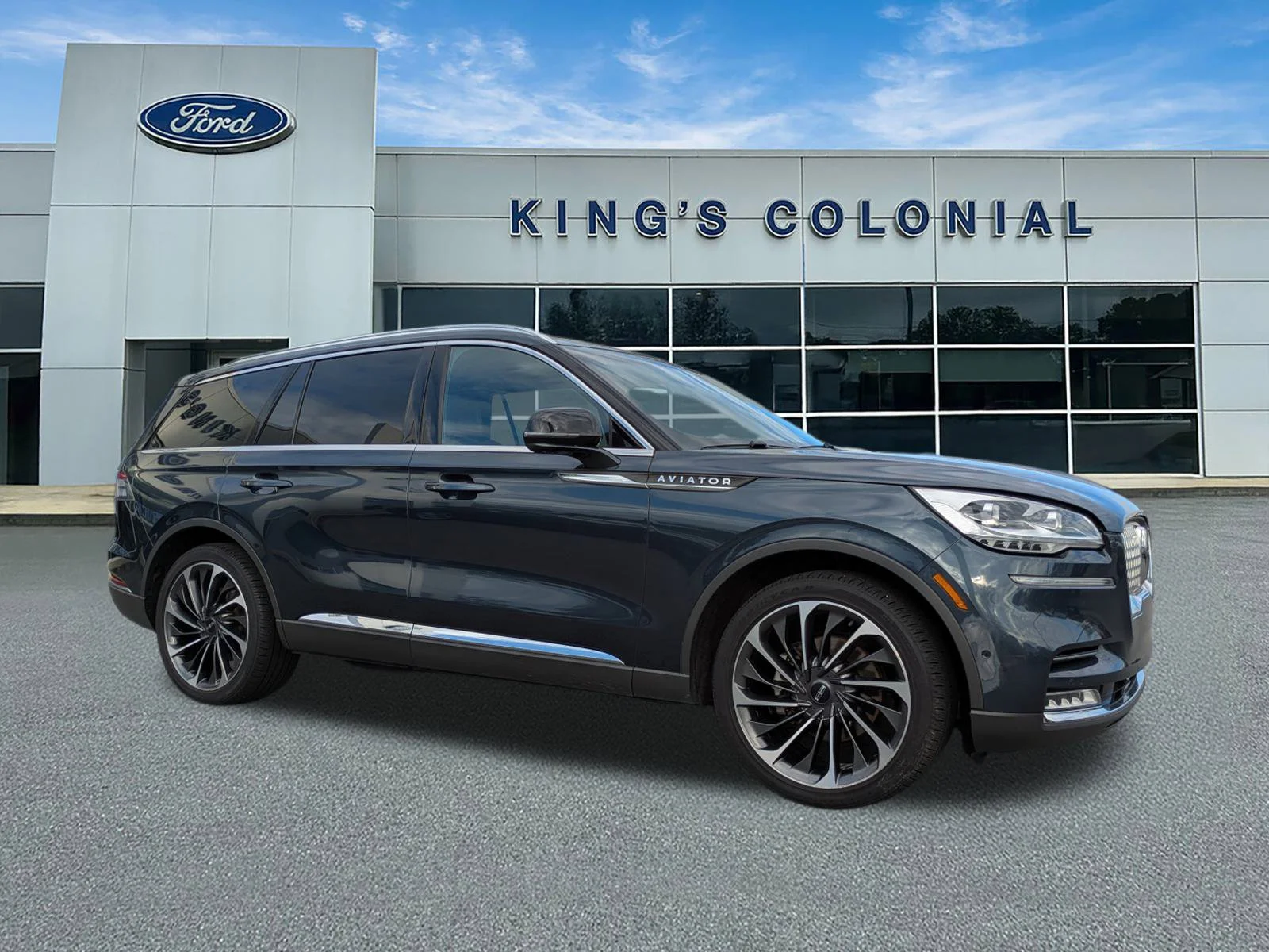 2022 Lincoln Aviator Reserve AWD's photo