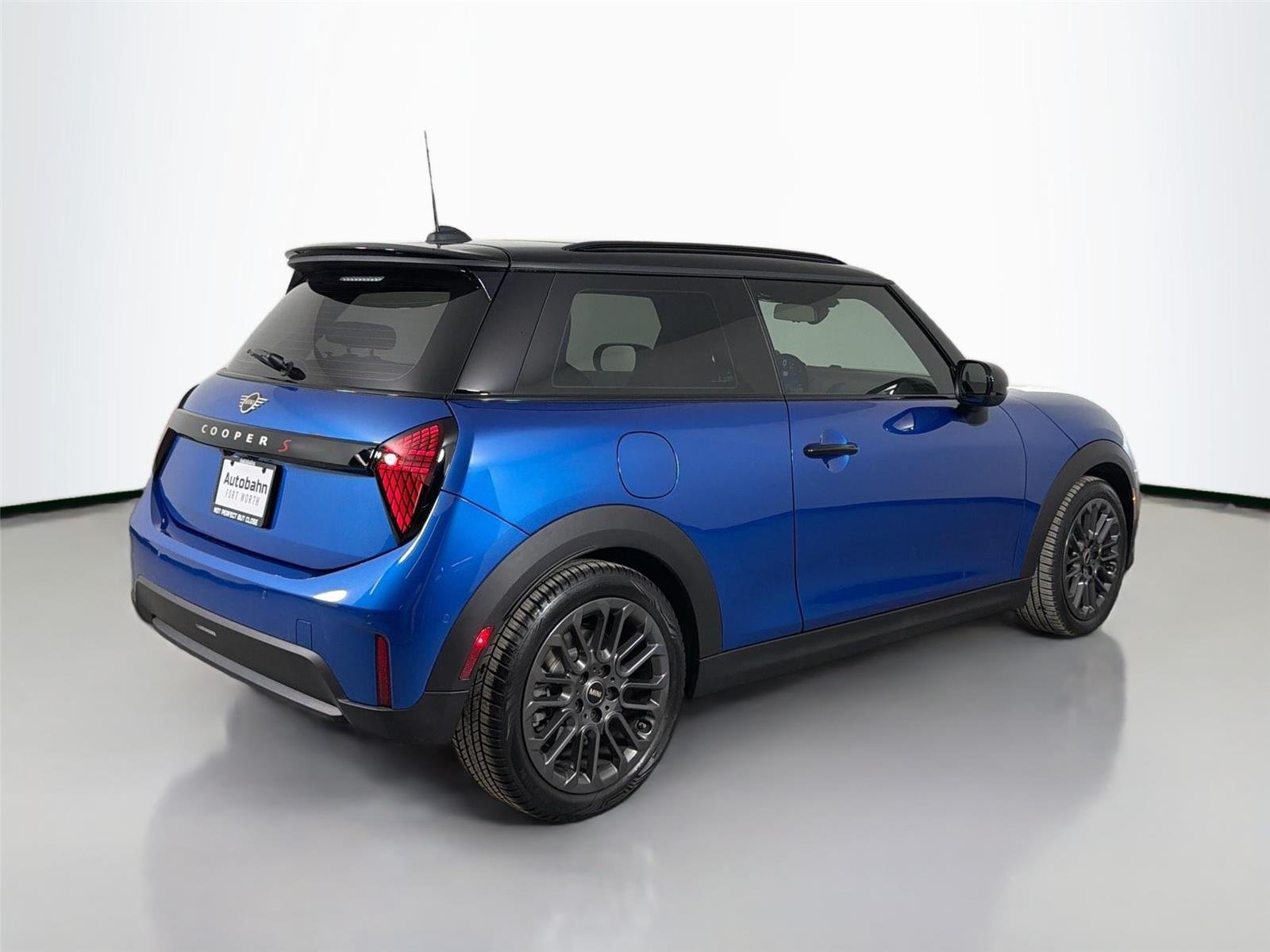 Certified Used 2025 Icy Sunshine Blue Metallic MINI Cooper S image 5