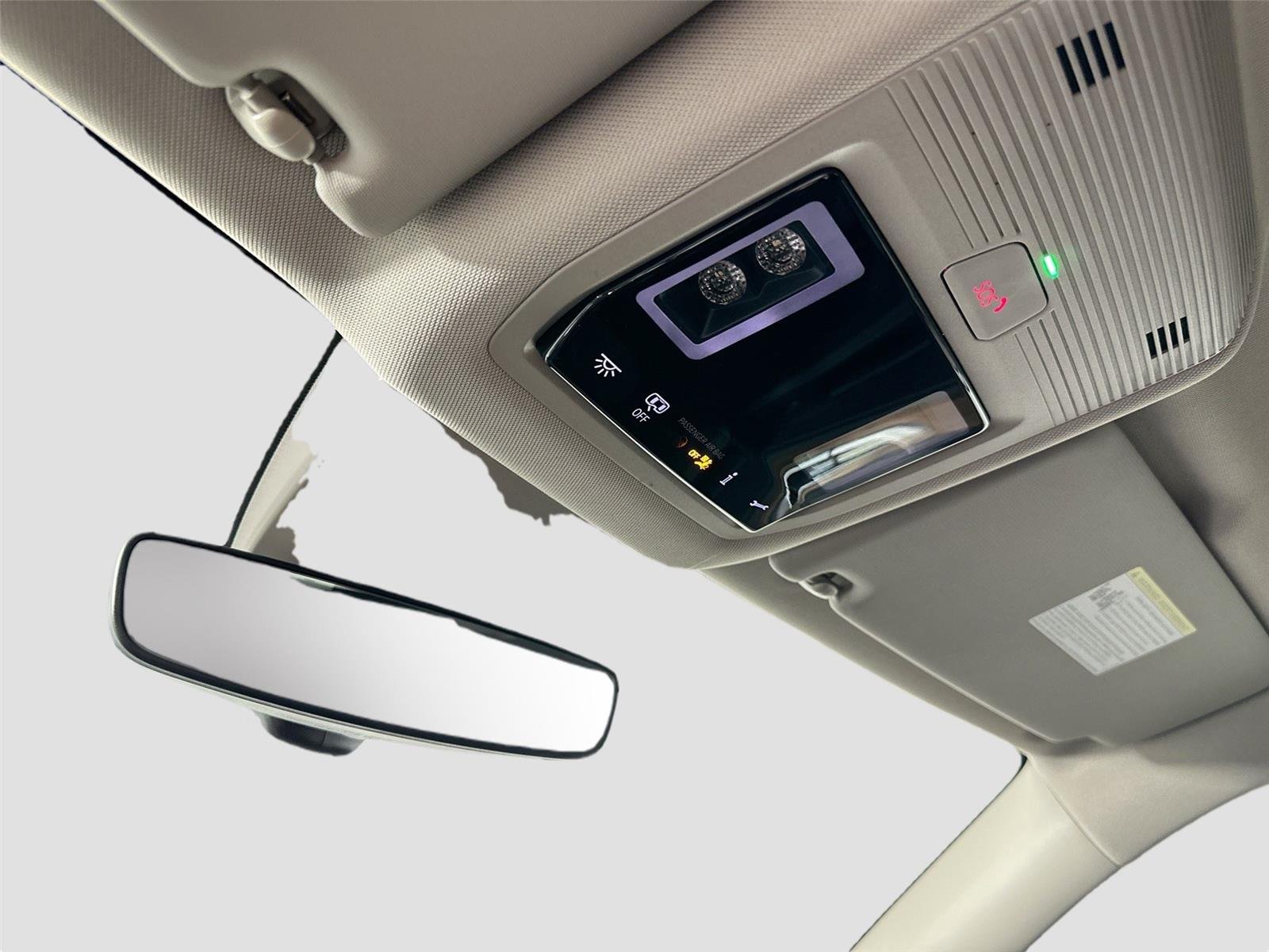 New 2026 Opal White Pearl Volkswagen 2.0T SE image 18