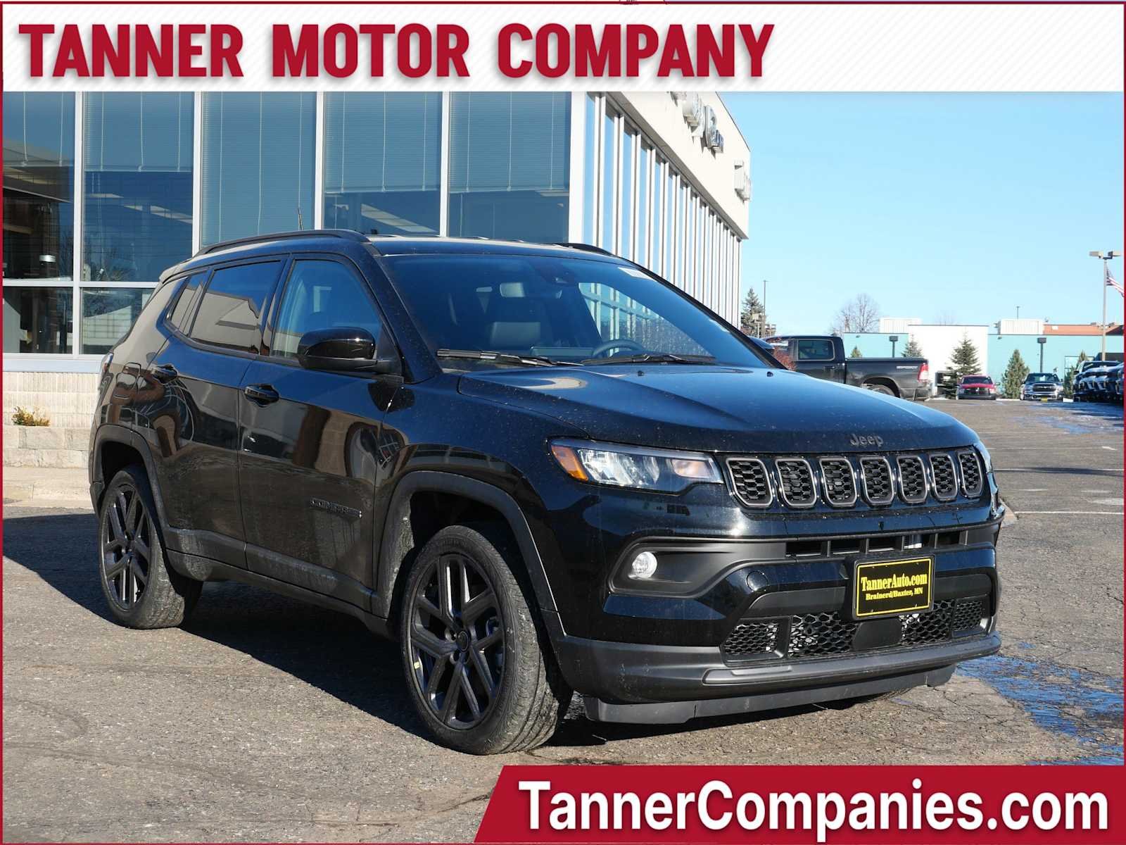Diamond Black Crystal Pearl-Coat Exterior Paint 2026 Jeep Compass Latitude Altitude 4WD SUV / Crossover Four-Wheel Drive