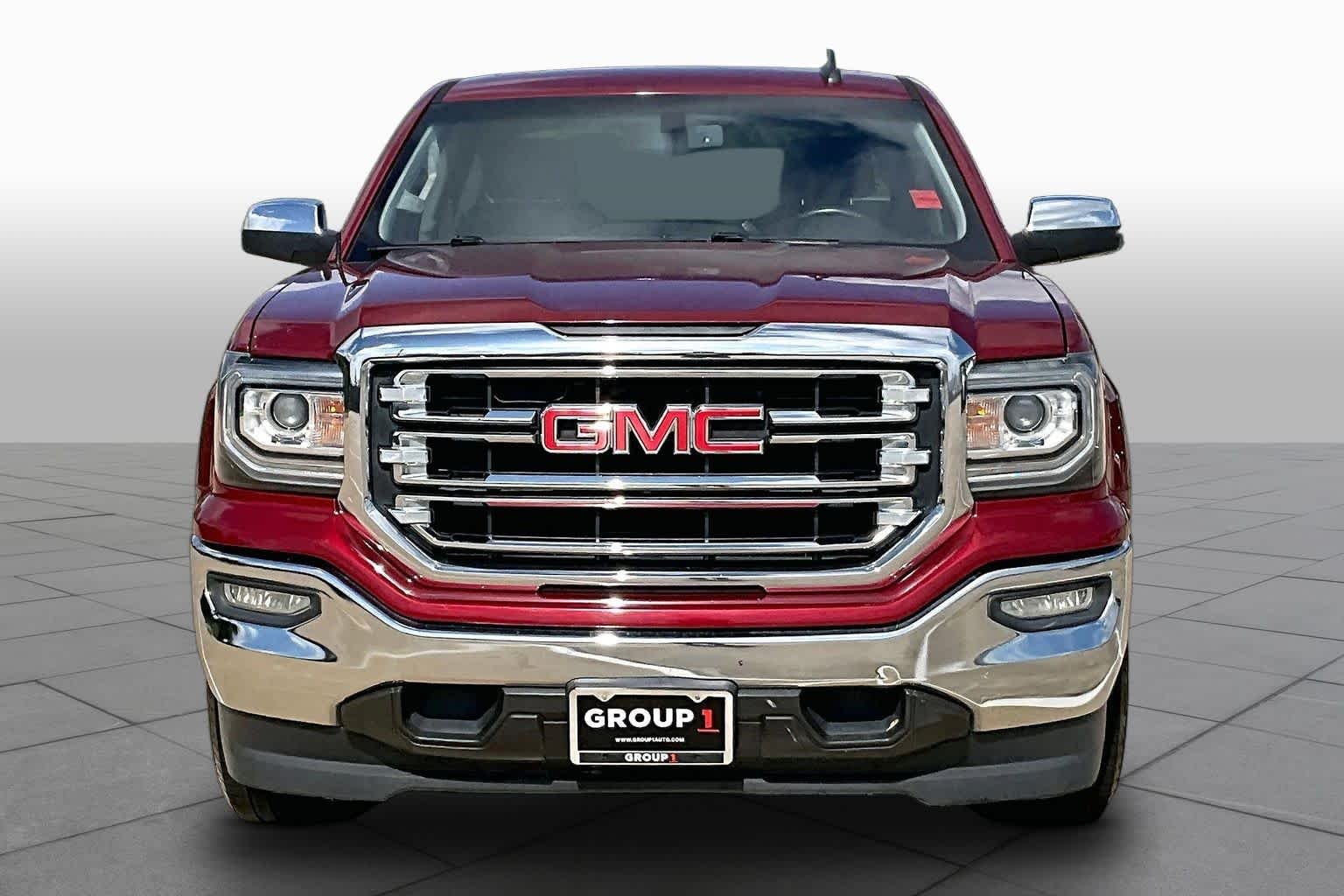 Used 2018 Red Quartz Tintcoat GMC SLT image 4