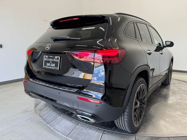 New 2026 Night Black Mercedes-Benz GLA 250 image 31