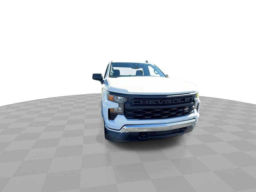 Certified Used 2025 Summit White Chevrolet Work Truck image 4