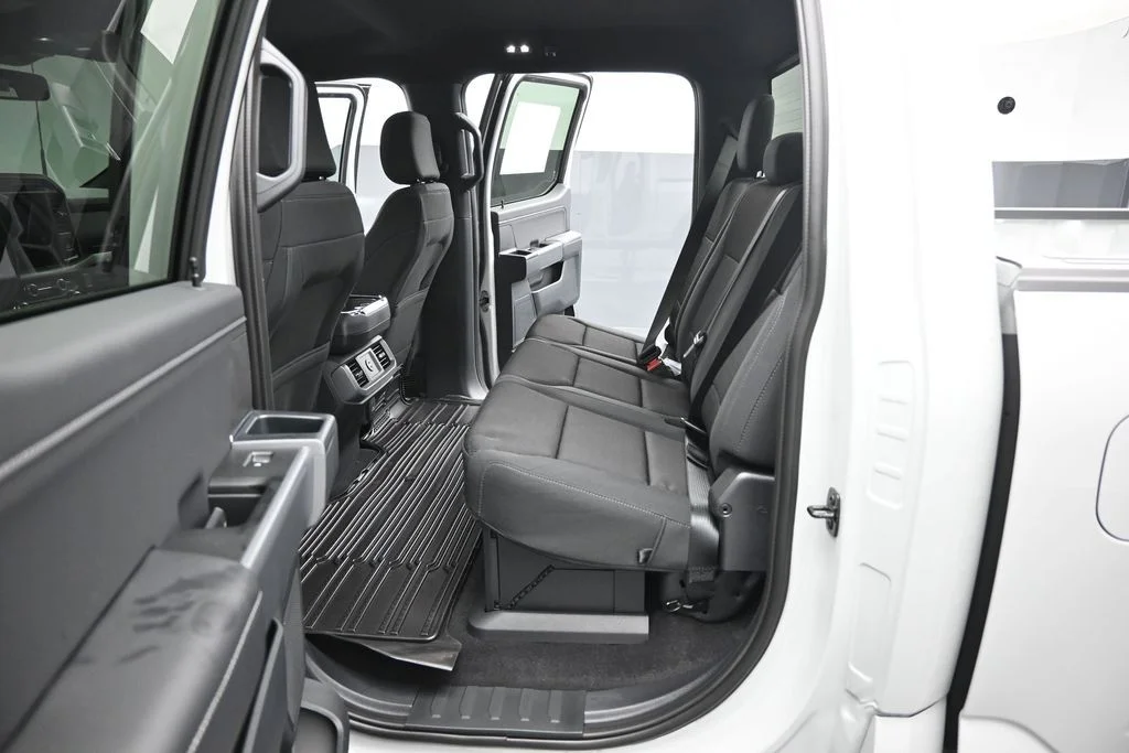 New 2026 Avalanche Ford XLT image 19