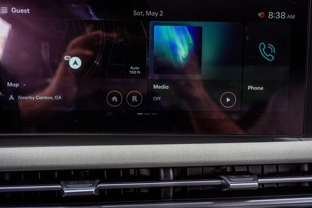 Certified Used 2025 Gray Hyundai SEL Convenience image 23