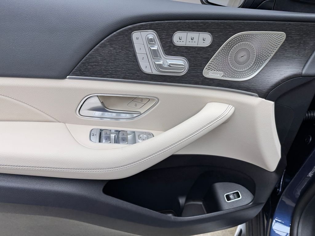 New 2026 Blue Mercedes-Benz GLE 450 image 11