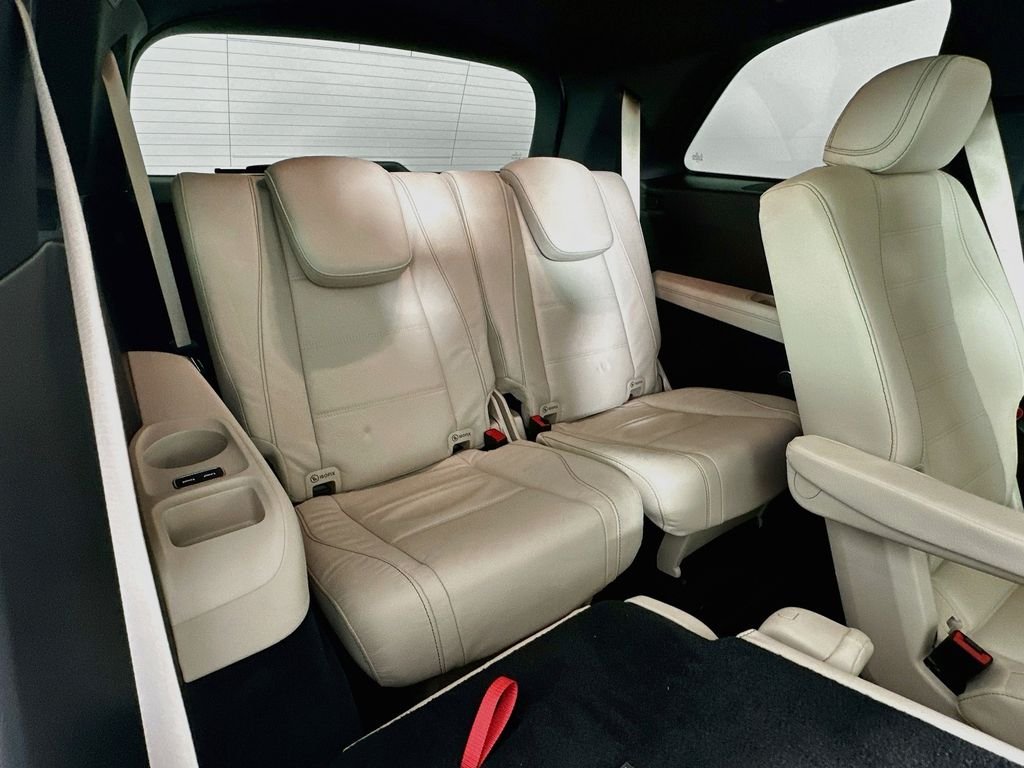 Certified Used 2024 White Mercedes-Benz GLS 450 image 28