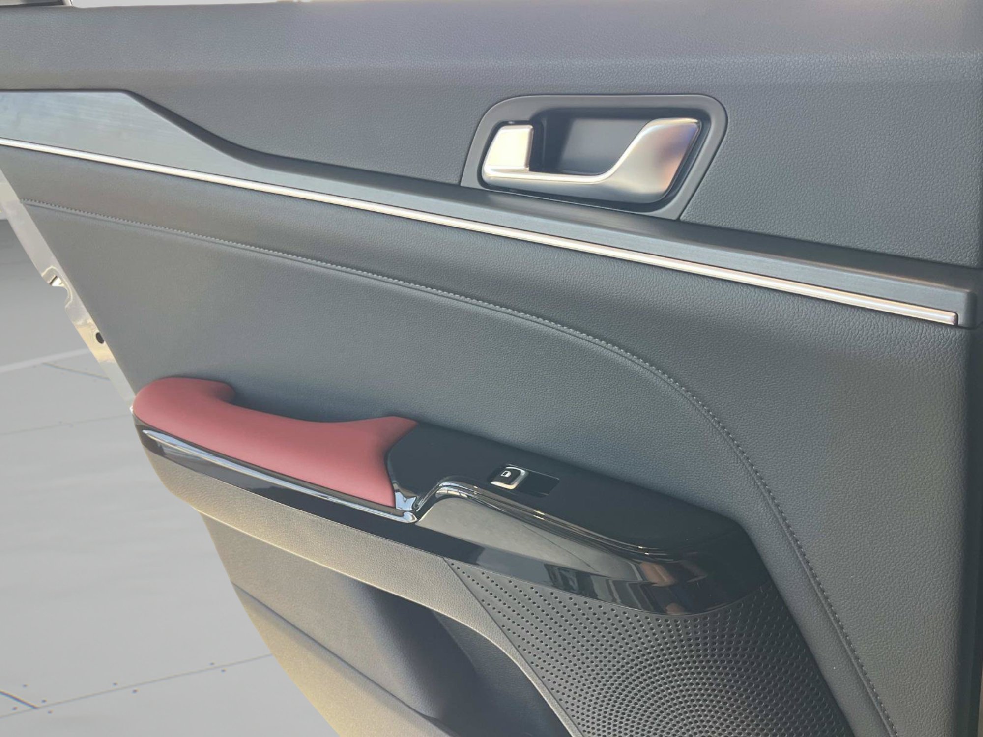 New 2026 Wolf Gray Kia GT-Line FWD image 13