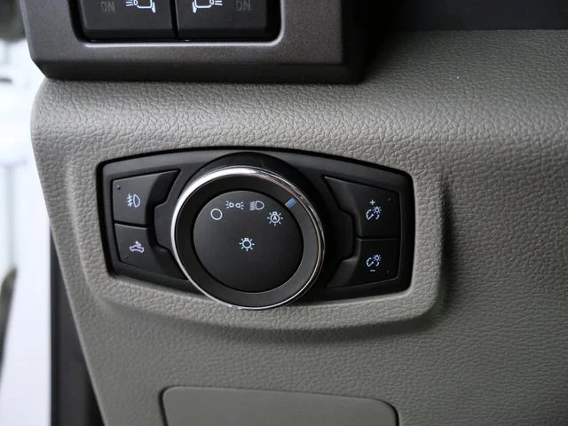 Certified Used 2022 White Ford XLT image 27