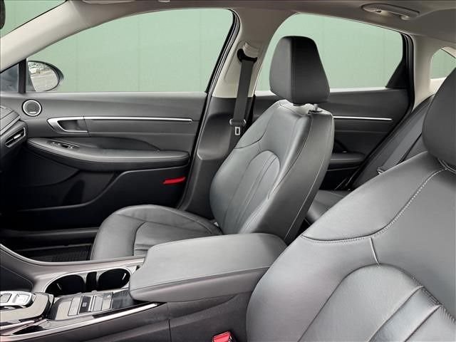 Used 2023 Gray Hyundai Limited image 9