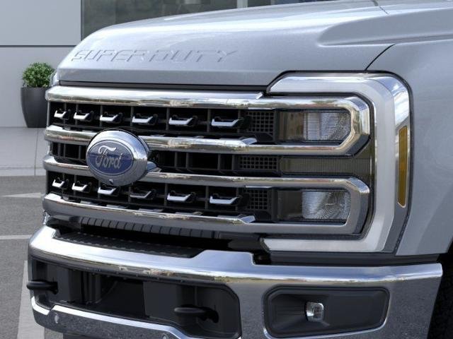 New 2026 Glacier Gray Metallic Tri-Coat Ford F-250® Lariat® image 39