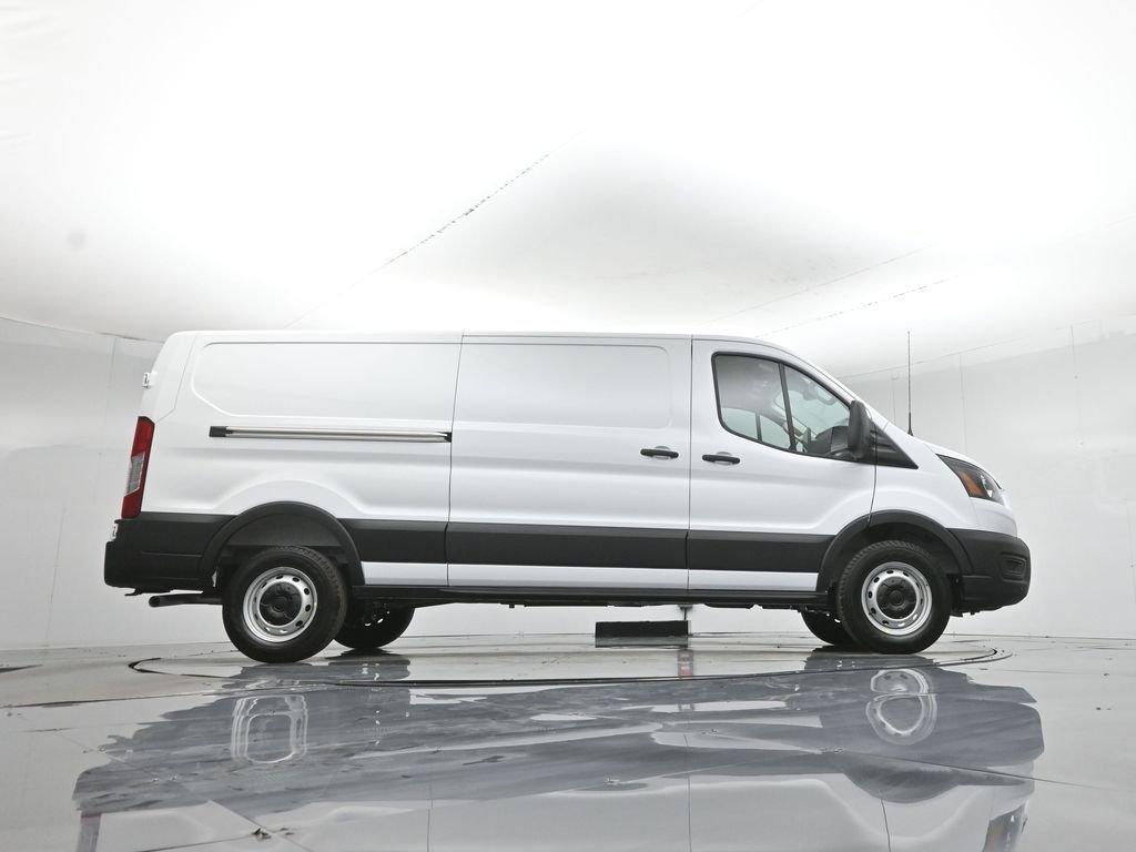 New 2026 Oxford White Ford Base image 45