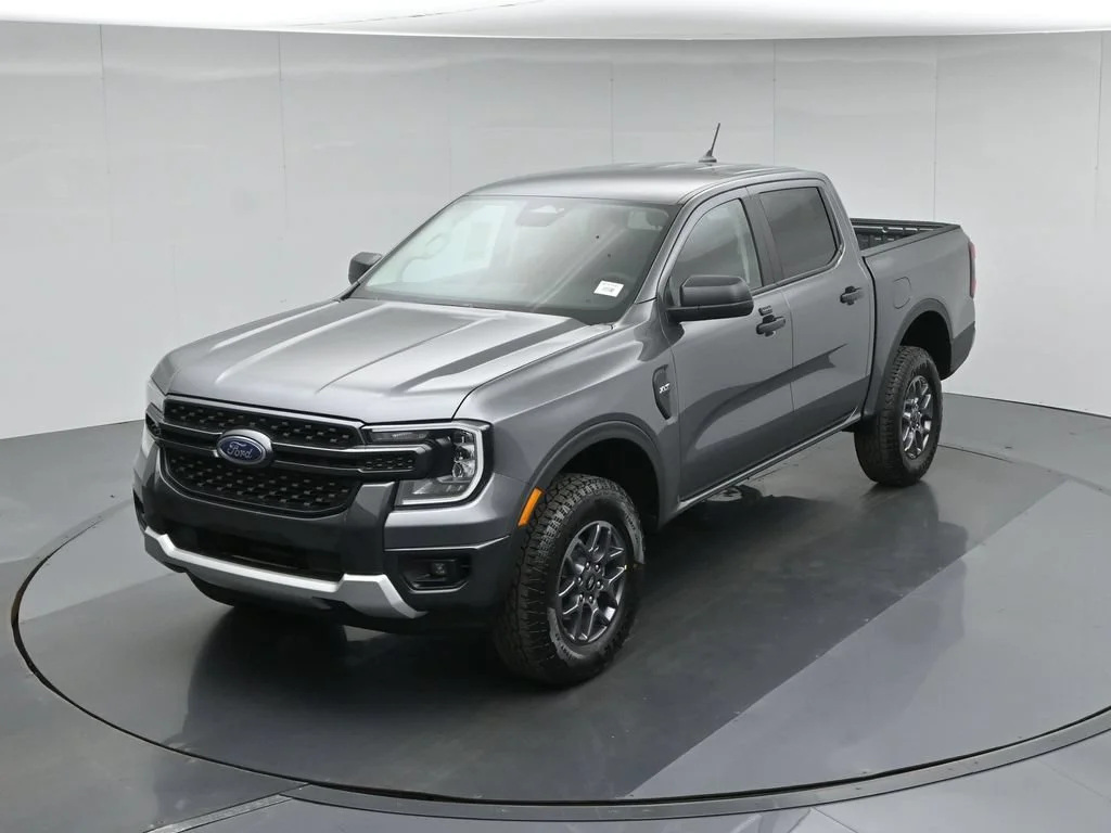 New 2026 Carbonized Gray Metallic Ford XLT image 33